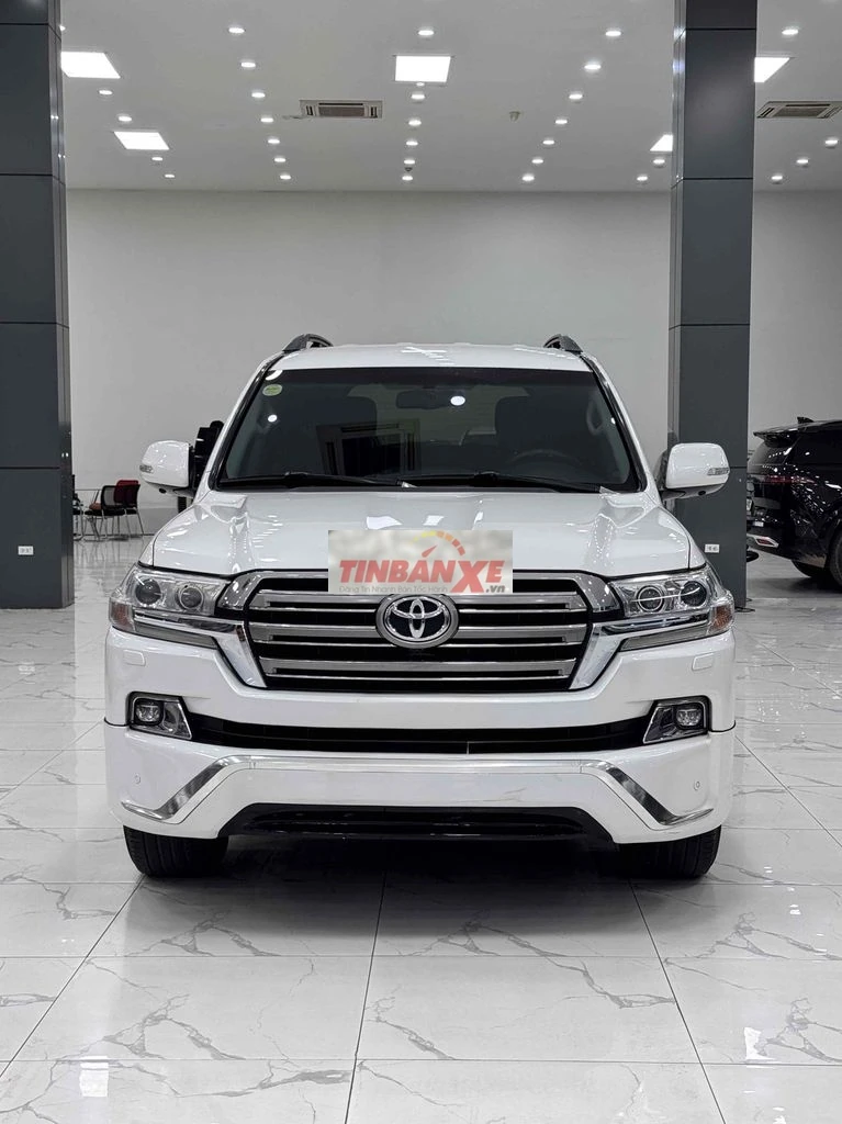 Toyota Land Cruiser 2014 Lên Fom 2021