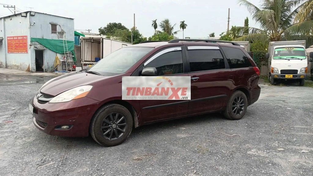 Toyota Sienna LE 2006 Đỏ
