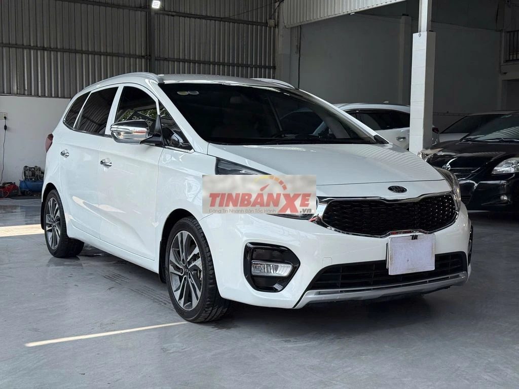 Kia Rondo AT deluxe 2020 xe cty xuất hoá đơn