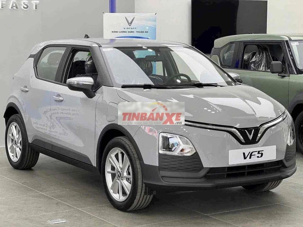 Xe điện VinFast VF5 Plus màu Xanh lá