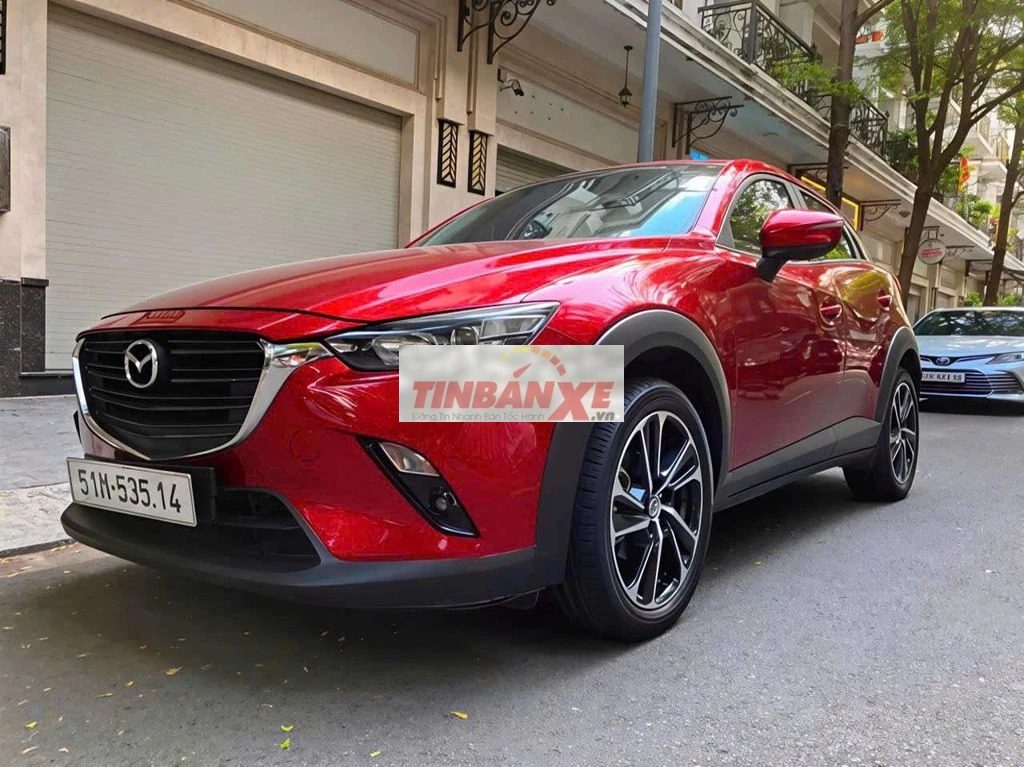 Gia đình bán xe hiệu Mazda CX-3 SX 2024 mới 95%