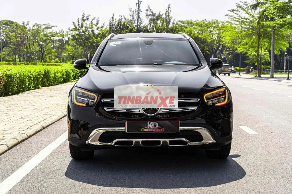 GLC200 facelift - 2021 màu đen rất ngầu siêu đẹp