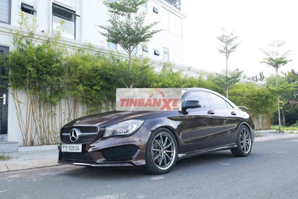 Mercedes-Benz CLA 250 4MATIC 2014