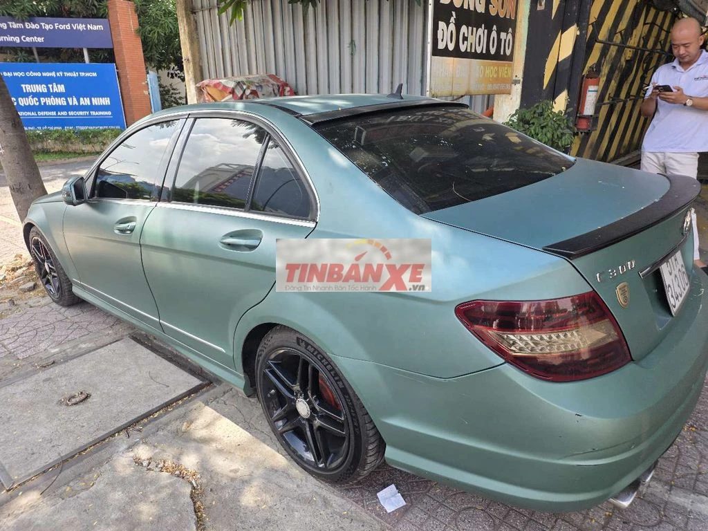 Mercedes C300 2010 Xanh 130000 km