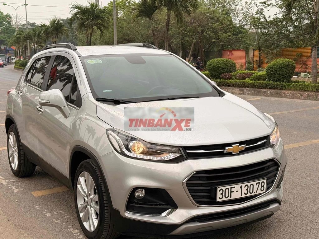 Chevrolet Trax Bạc