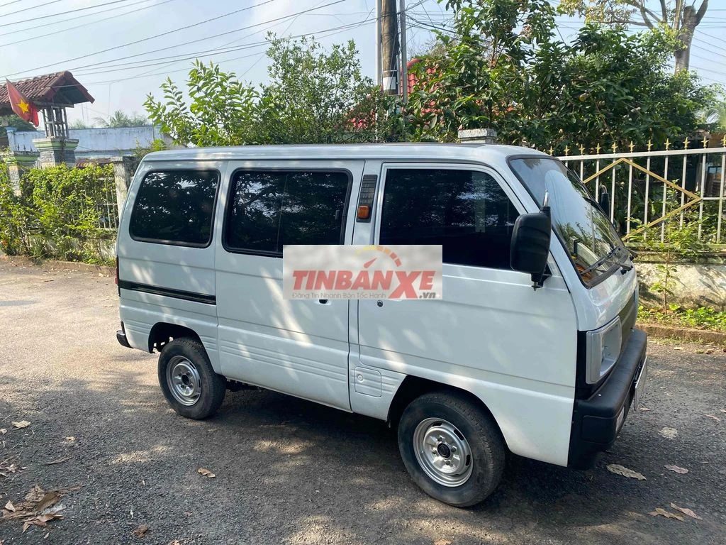 Suzuki Carry 7 cho xe đông xon moi làm moi bao ruo
