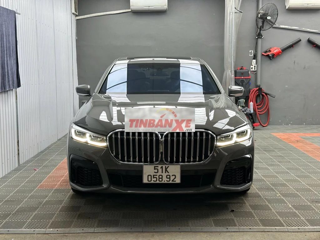 BMW 730 M Sport 2020 Xám 80.000 km