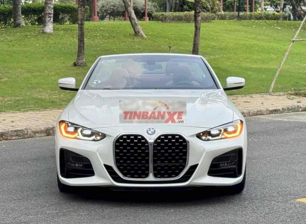 BMW 430 Convertible Model 2024 Trắng