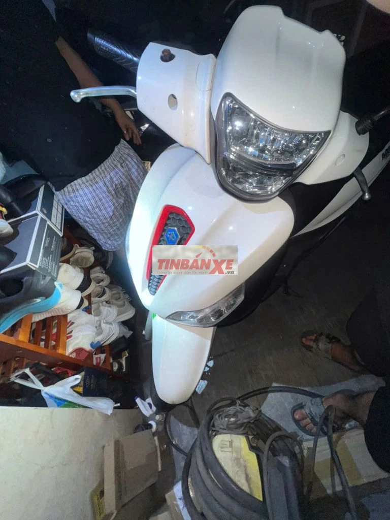 Piaggio Medley 125 S ABS 2022 Trắng