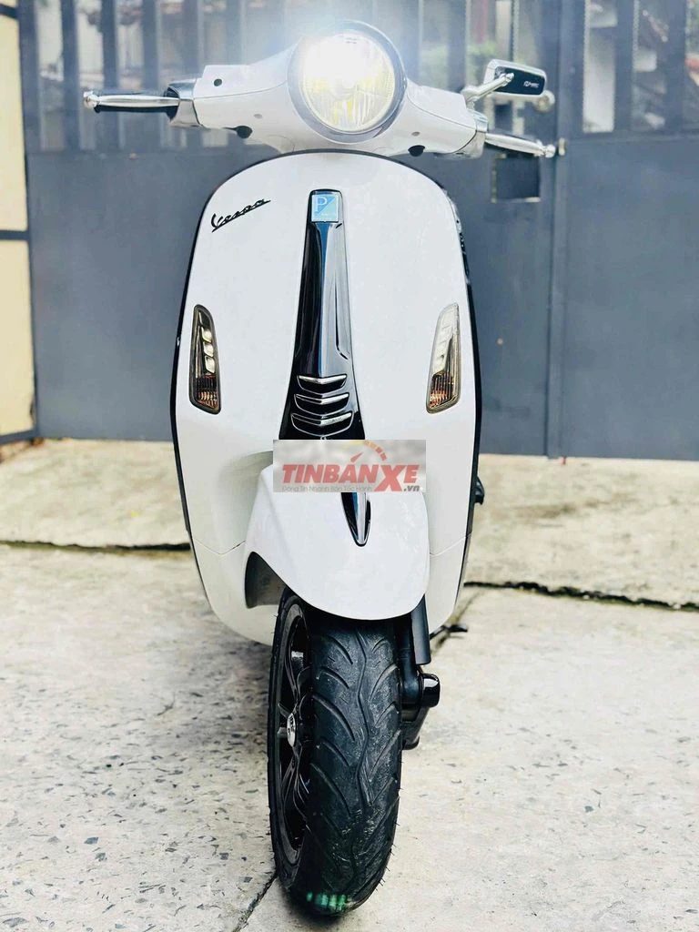 Piaggio Vespa Primavera 125cc ABS IGET 2017 Trắng