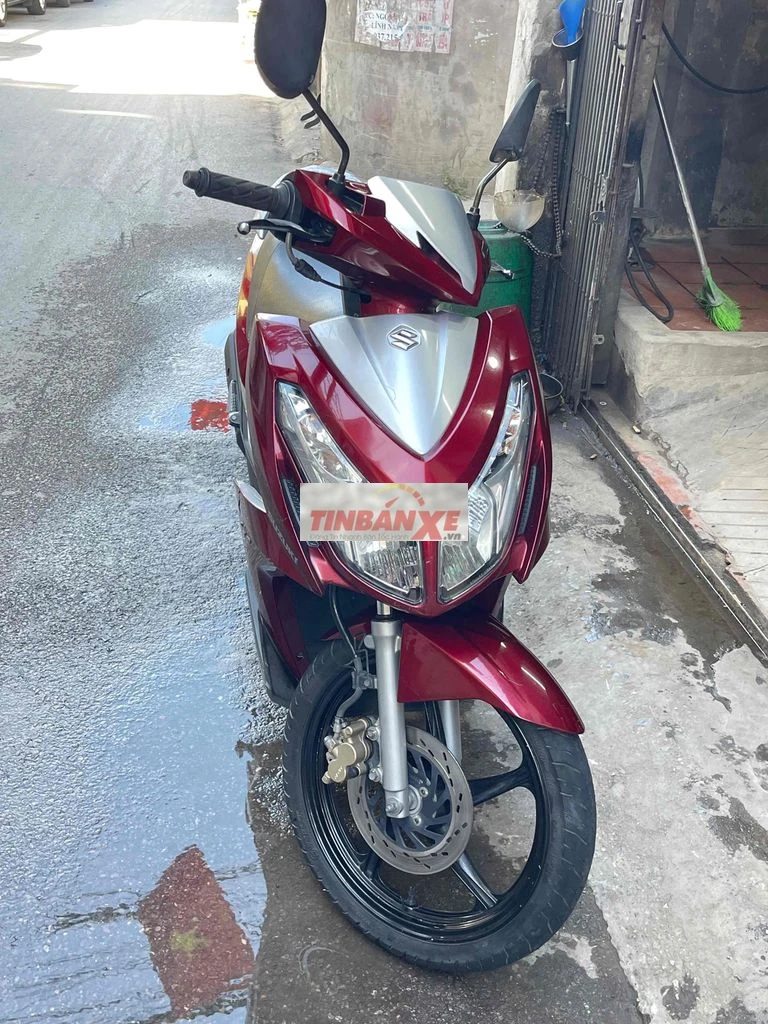 Suzuki Impulse Đỏ bạc