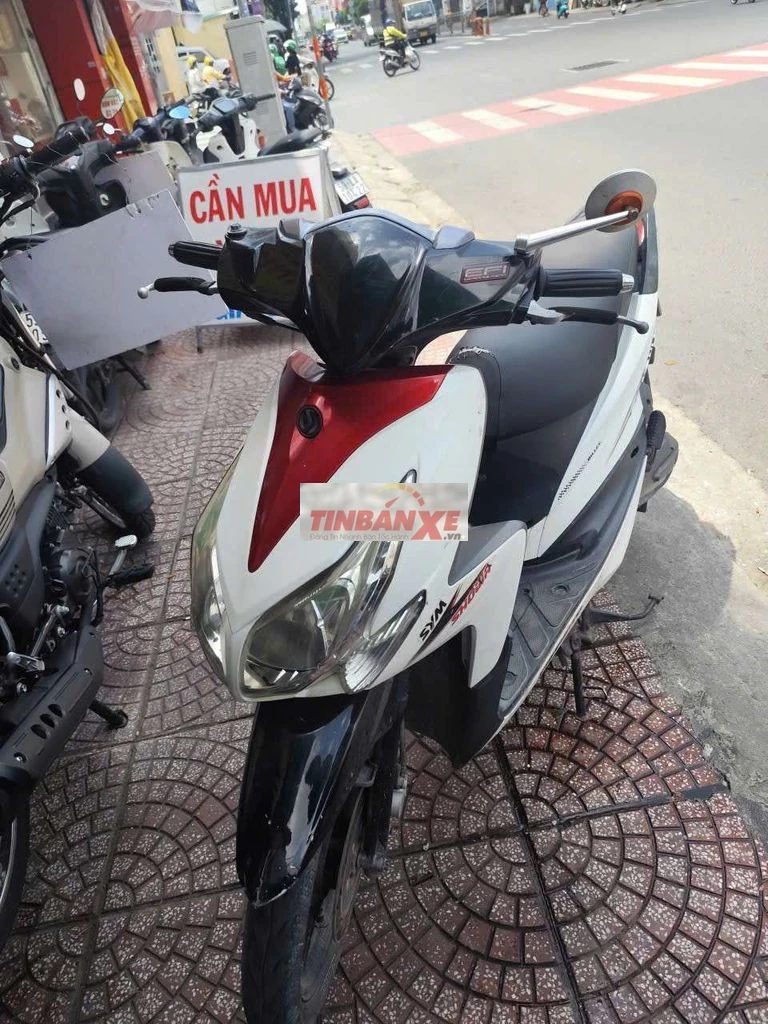 SYM Atila 125 Fi Trắng đỏ đen