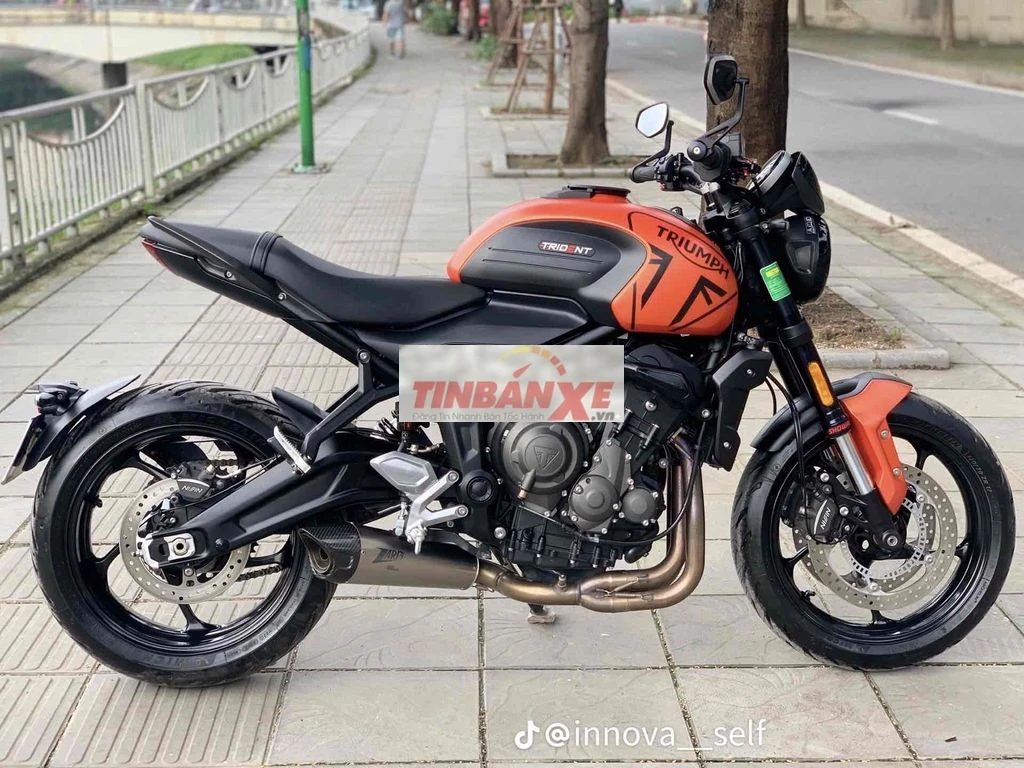 Triumph Trident 660 bô zart xịn-xe lướt mới keng