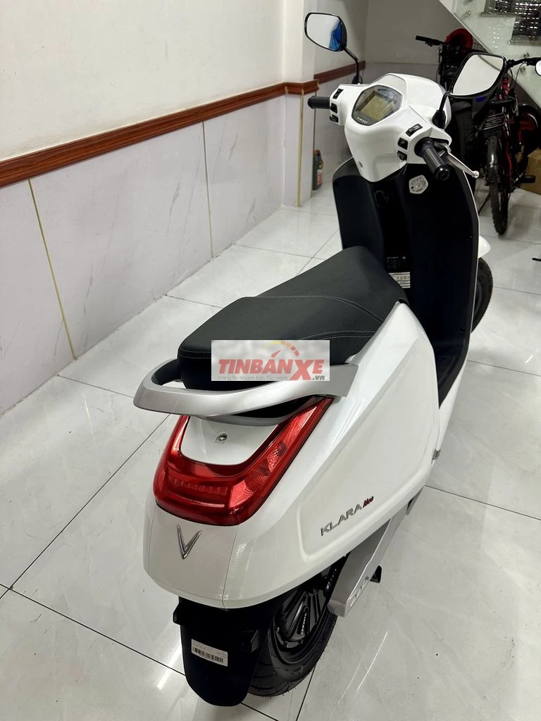 Xe máy điện VinFast Klara Neo Trắng