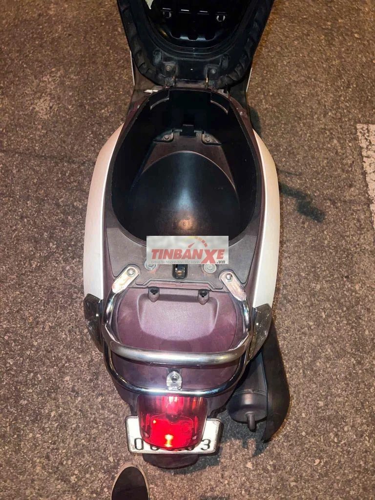 Yamaha Trắng 15270 km