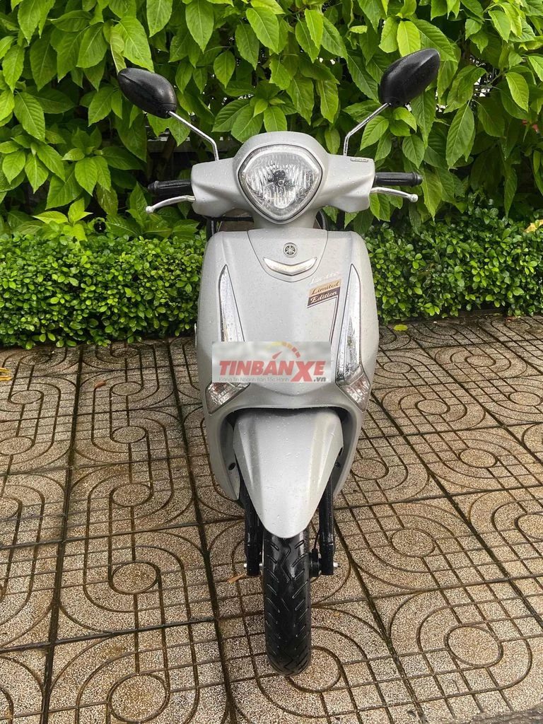 Yamaha Latte 2022 Limited Smartkey Bạc