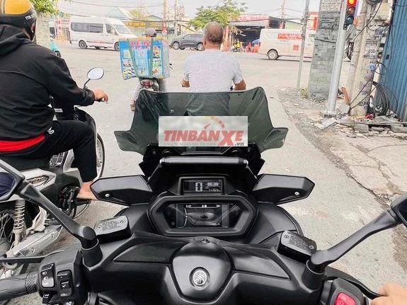 Yamaha Xmax 2024 màu Đen
