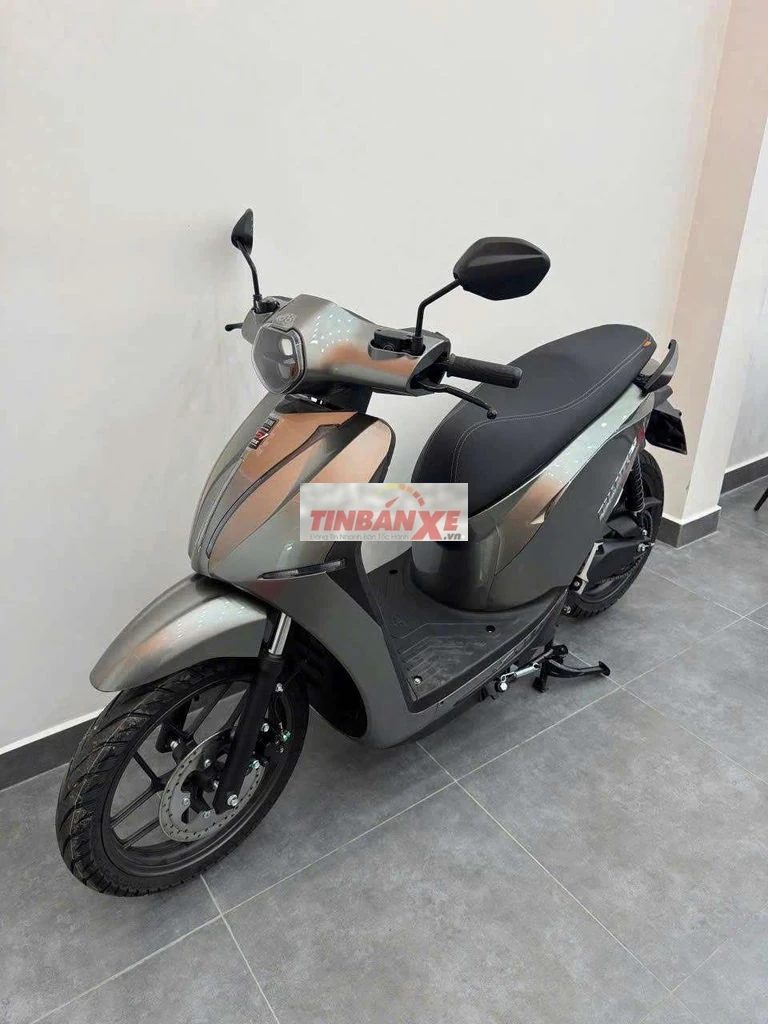 Xe máy điện Datbike Quantum S1