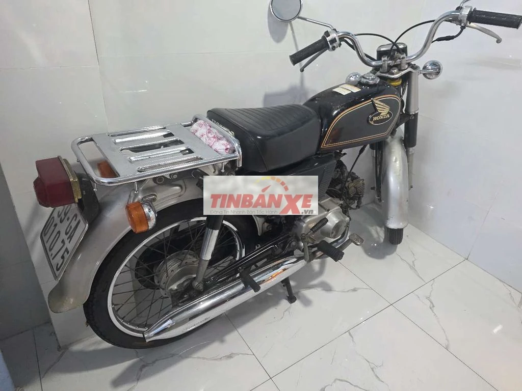 Honda CD 50 Đen