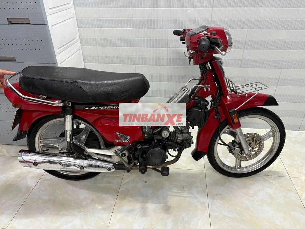 Honda Citi Đỏ