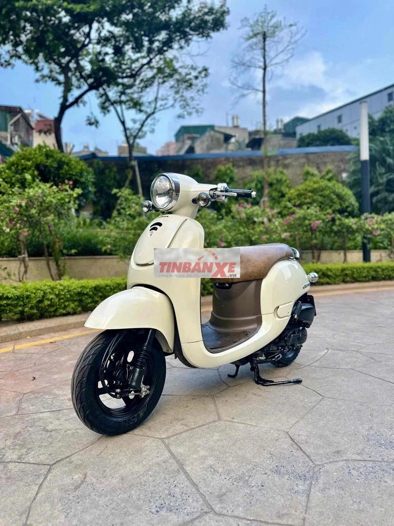 Honda Giorno nhật 50cc 2013 Trắng học sinh