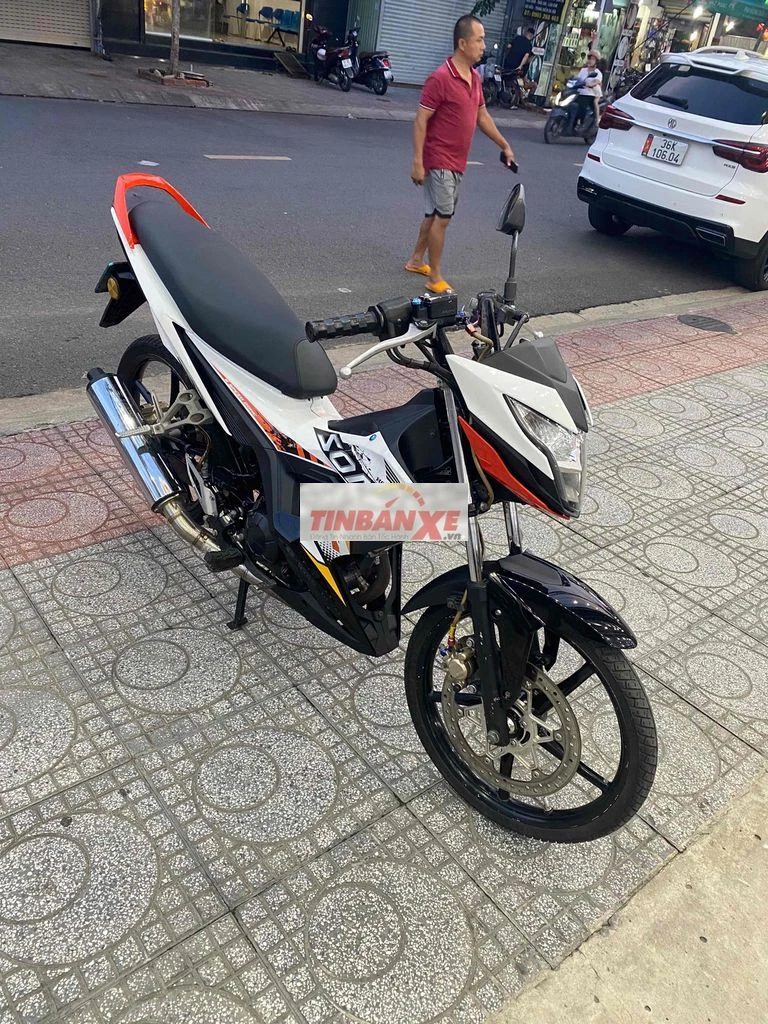 Honda Sonic Trắng