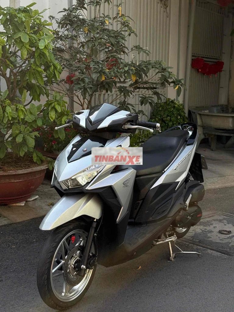 Honda Vario 150cc 2017 Bạc