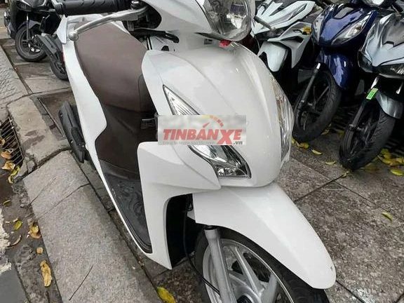 Honda Vision 2016 Trắng đã sử dụng