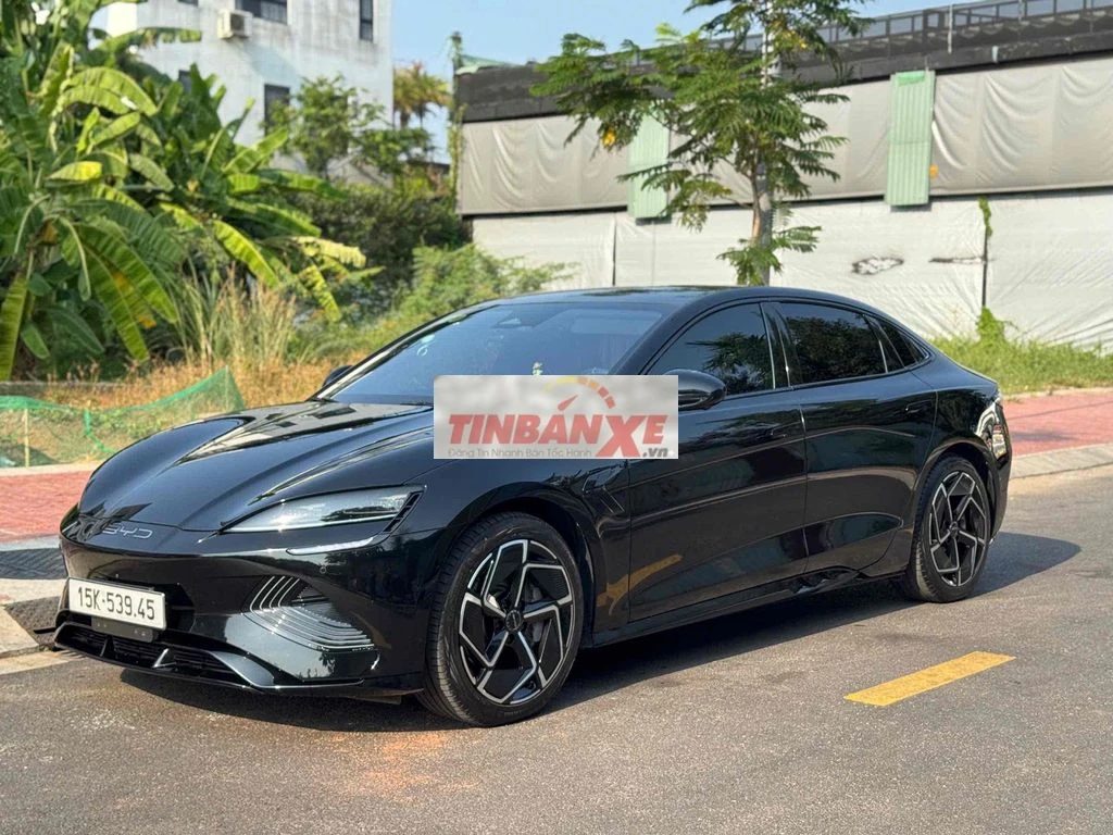 Xe điện BYD Seal performance 2024 đen