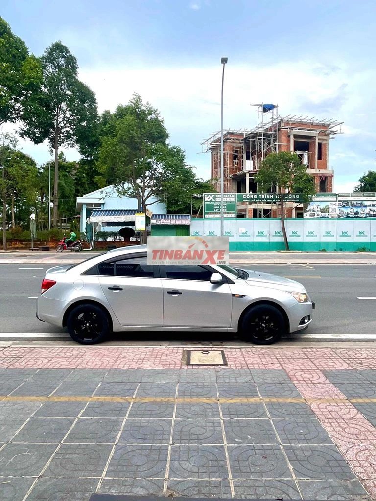 7196599b78e0853fc767cf8489303fb9-2987424148998027257.jpg