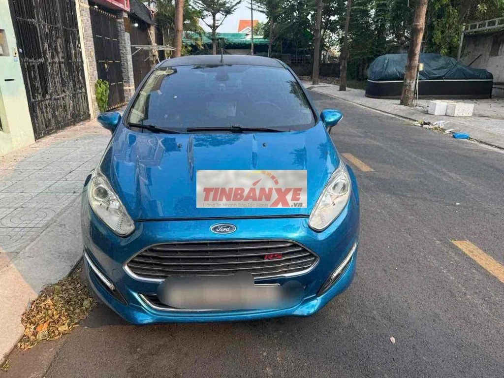 Ford Fiesta Xanh 5 chỗ Tự động