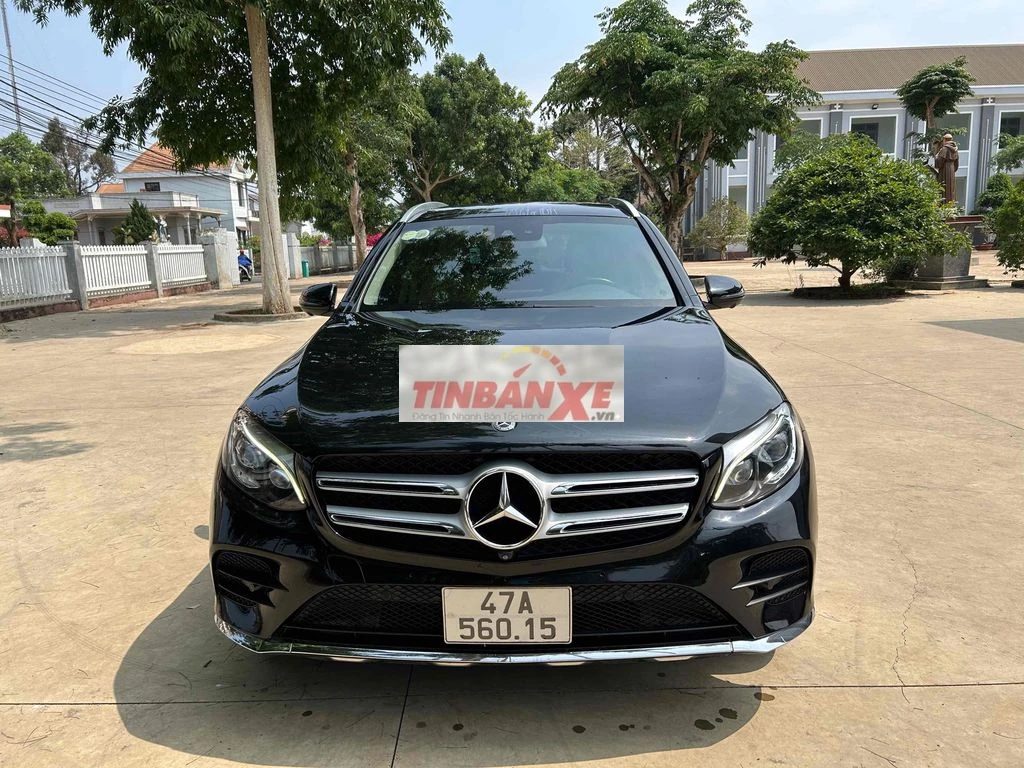 Mercedes GLC 300 4Matic Đen