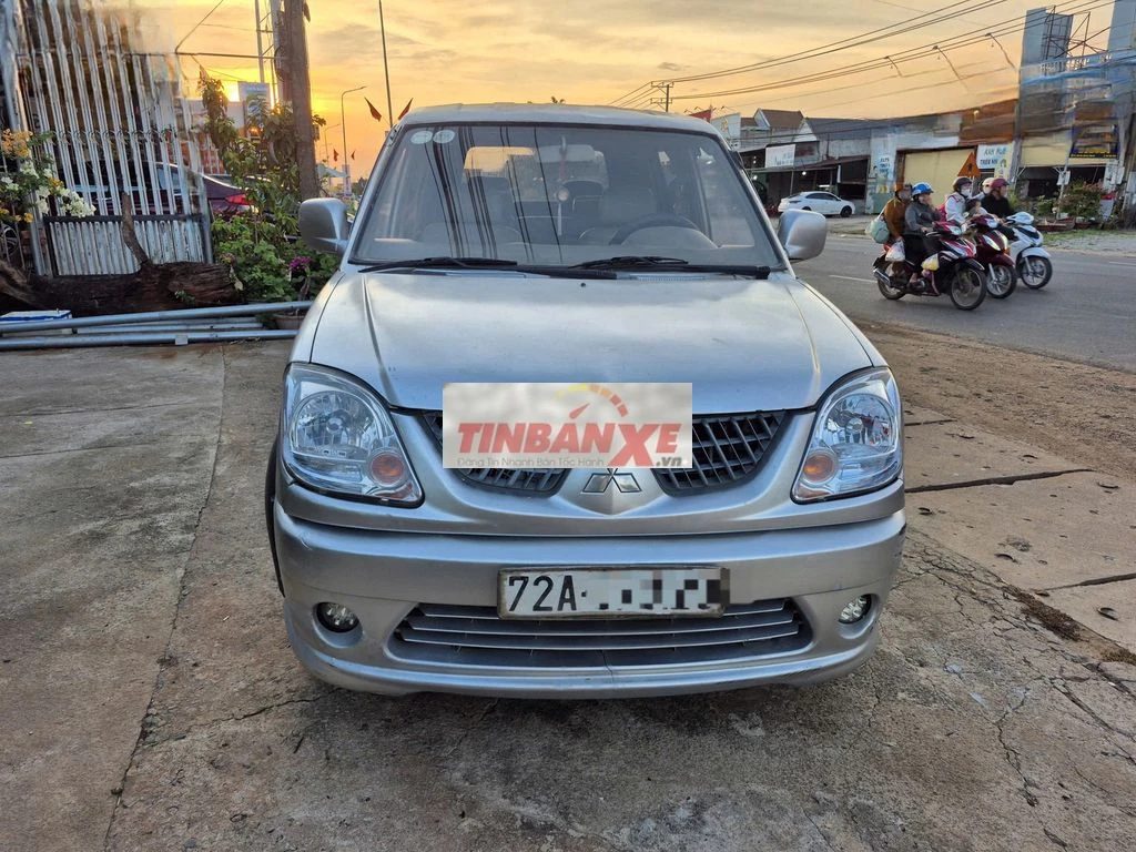 Mitsubishi Jolie SS 2004