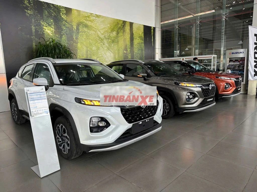 Suzuki Fronx Hybrid SUV Coupe