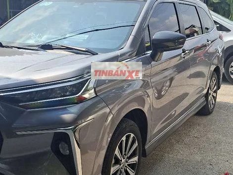 Toyota Veloz 2022 Xám 100.000 km