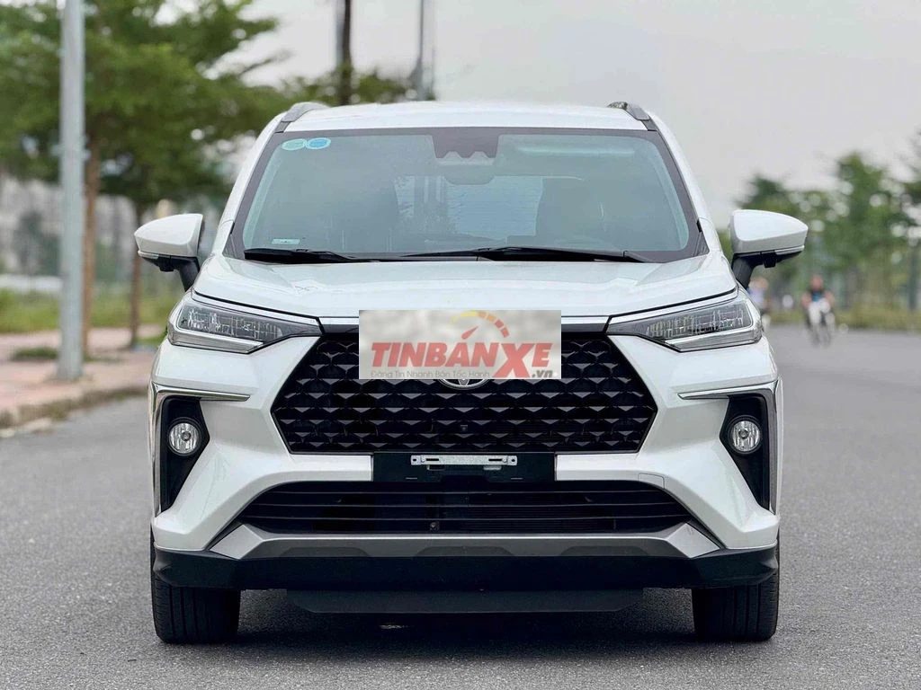 Toyota Veloz Cross Top 1.5 AT sản xuất 2025