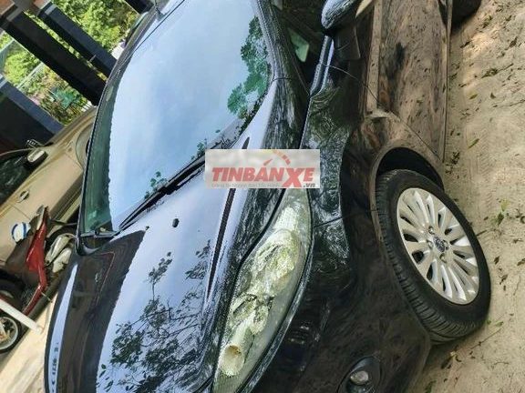 Ford Fiesta 2011 số sàn