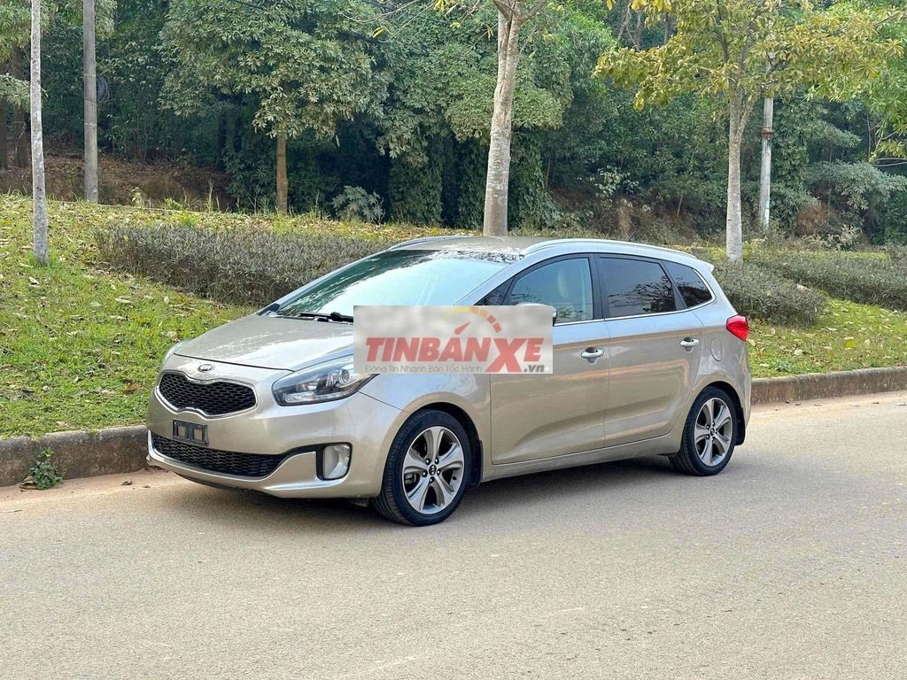 Bán Kia Rondo máy dầu, số tự động, 7 chỗ cực đẹp