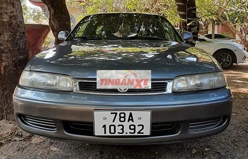 Mazda màu Xám