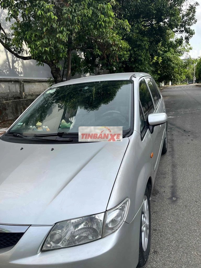 Mazda Premacy màu Bạc