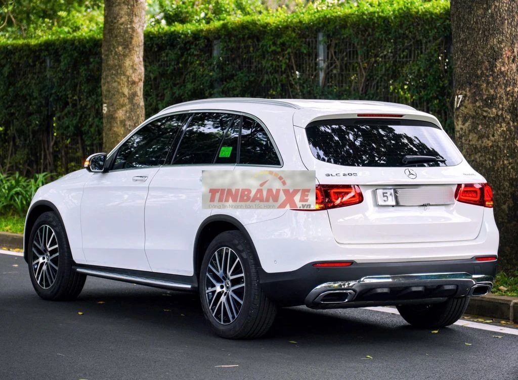Mercedes GLC 200 2022 Trắng 70000 km chính chủ