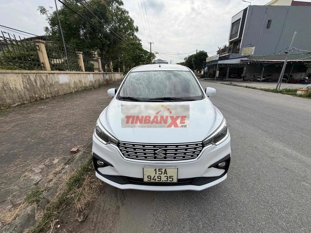 Suzuki Ertiga AT Sport 2021/2022 trắng hỗ trợ bank