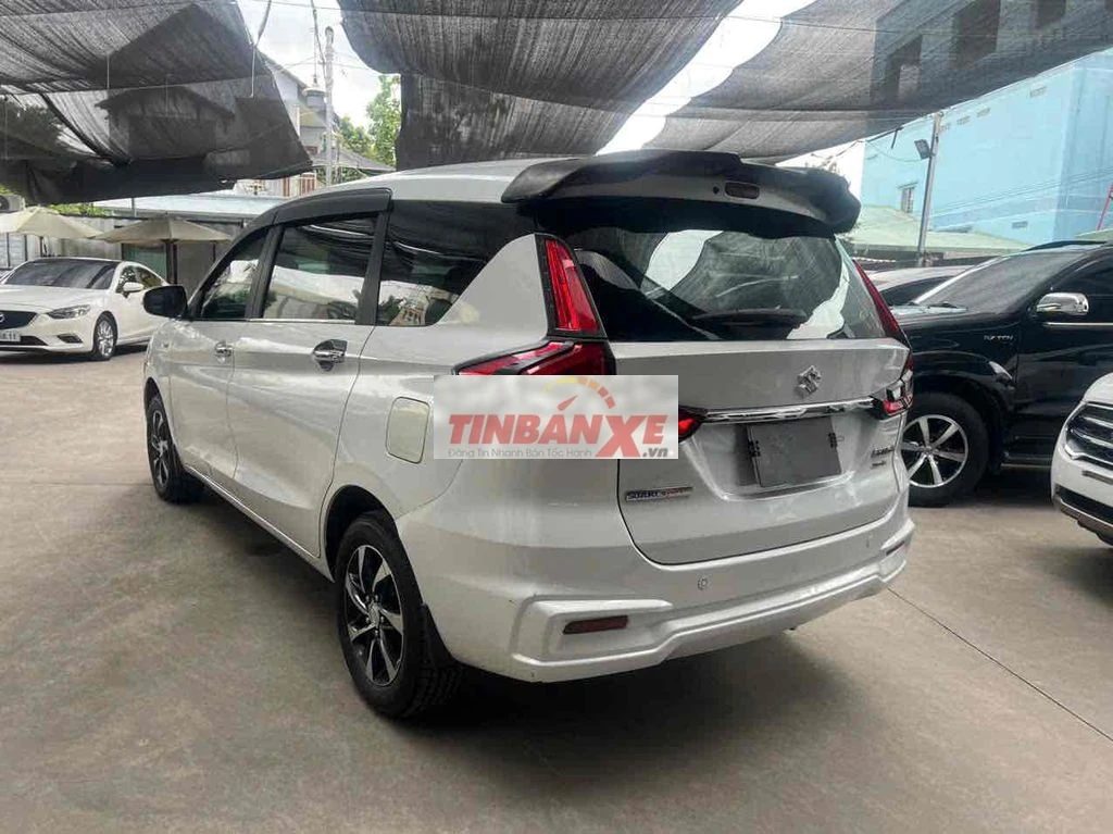 Suzuki Ertiga 2020 83.000 km Trắng giá rẻ