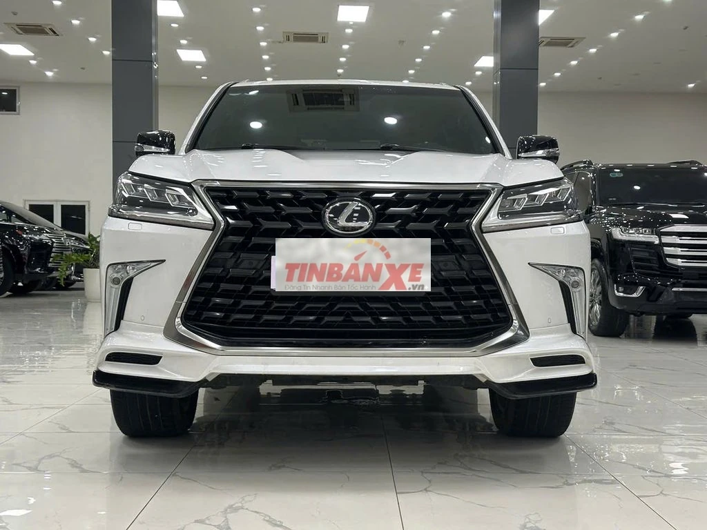 Lexus LX 570 MBS Super Sport 2021 Trắng giá TT