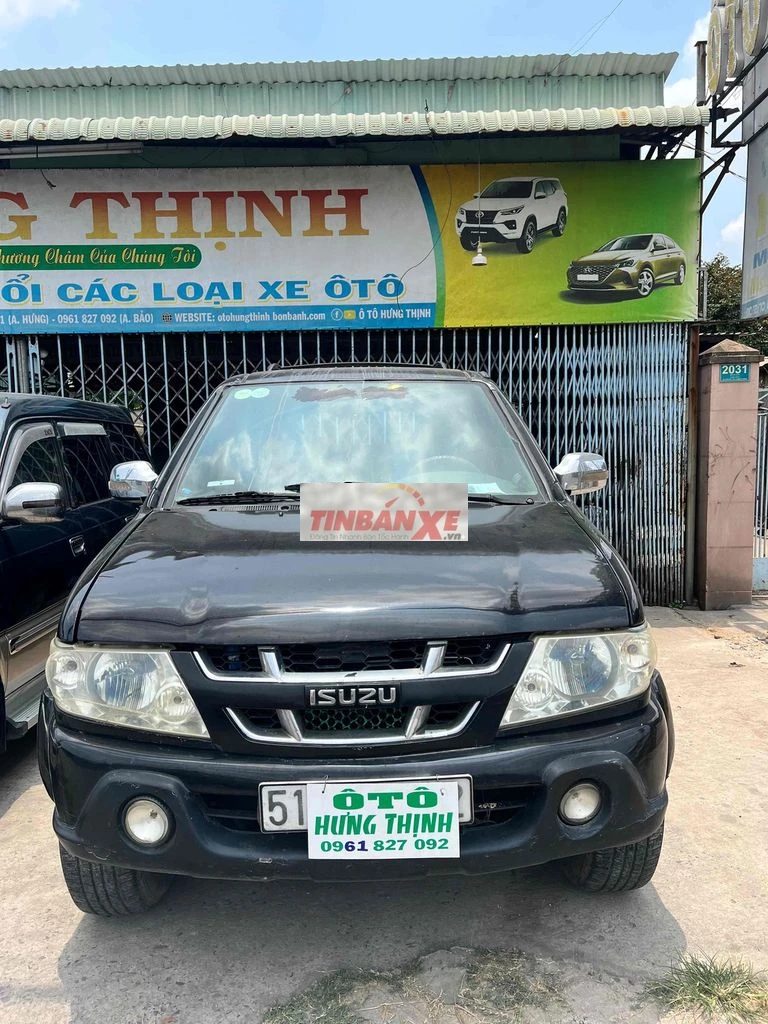 Isuzu Hilander 2005 Đen