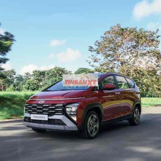 Hyundai Stargazer X 2025 Màu Đỏ