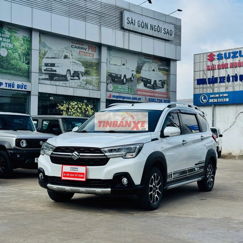 Suzuki XL7 2022 Trắng 105.000 km gia đình đi