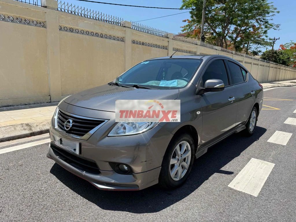 Nissan Sunny Nâu 5 chỗ