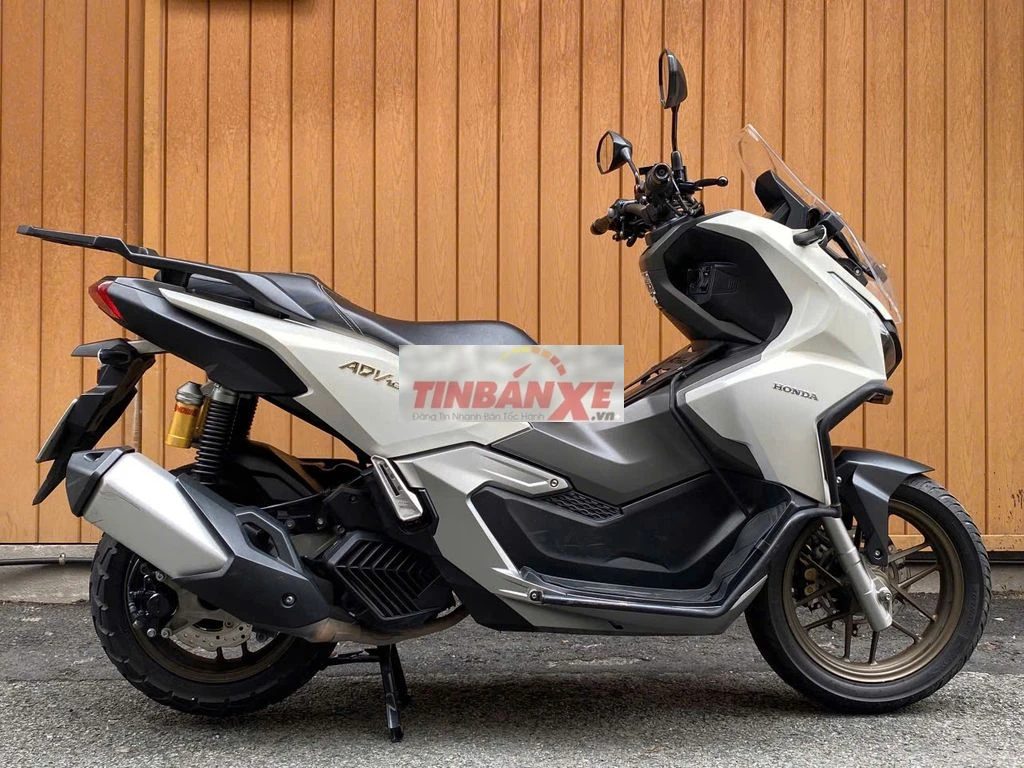 Honda ADV 160 Trắng 15402 km