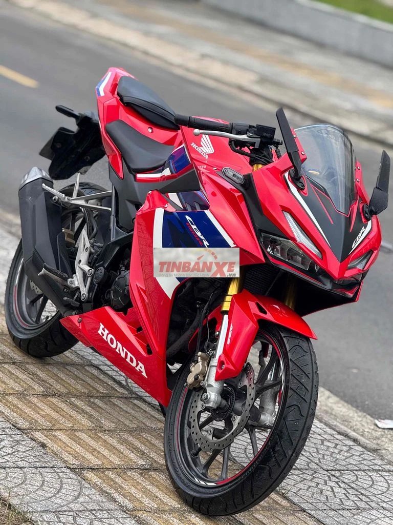Honda CBR 150 ABS 2023 Đỏ chạy 4.500km